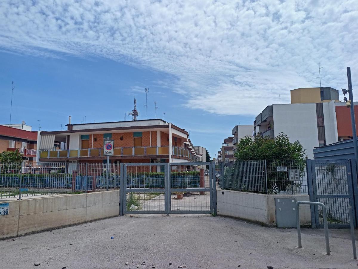 Ferienwohnung Divenere Carbonara - Locazione Turistica Bari Exterior foto